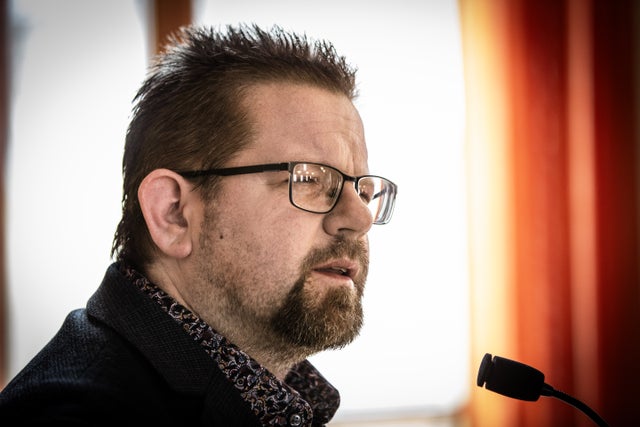 Fredrik Persson (S).