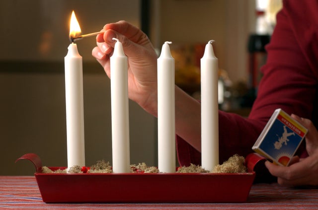 Första advent infaller på söndag – inte en dag tidigare.