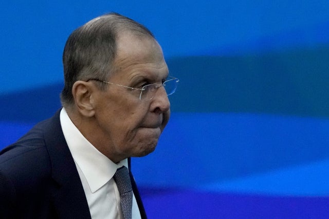 Rysslands utrikesminister Sergej Lavrov vid G20-mötet i Brasilien.