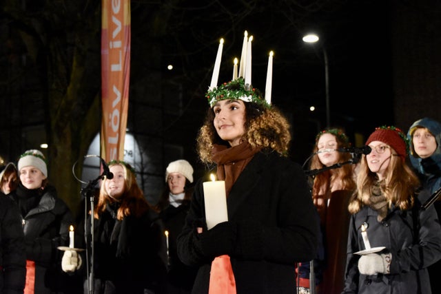 Lucian Dalia Abdulhussein ledde kören på Stora torg.