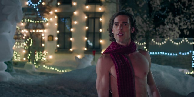 Snögubben blir Jack (Dustin Milligan) i 