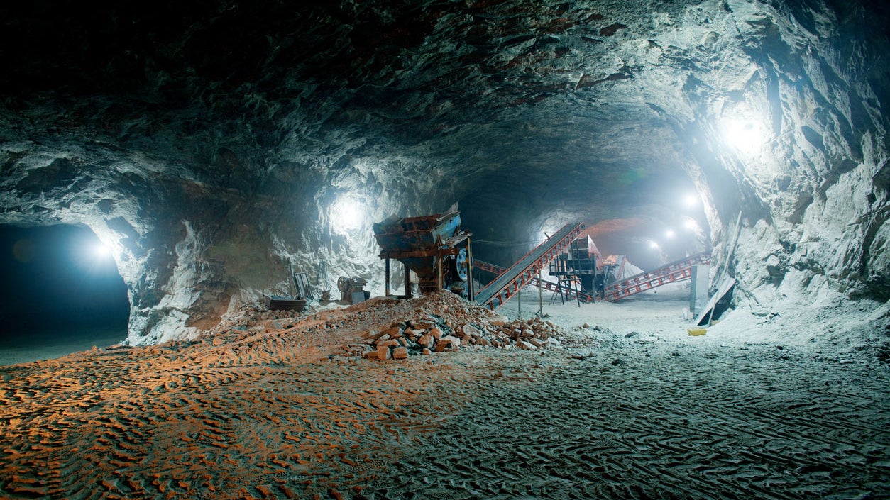 Stillastående resultat för Lundin Mining