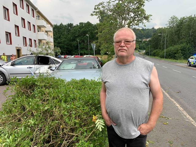 Jarmo Karlsson bor på Tormenåsgatan och var vittne till olyckan. 