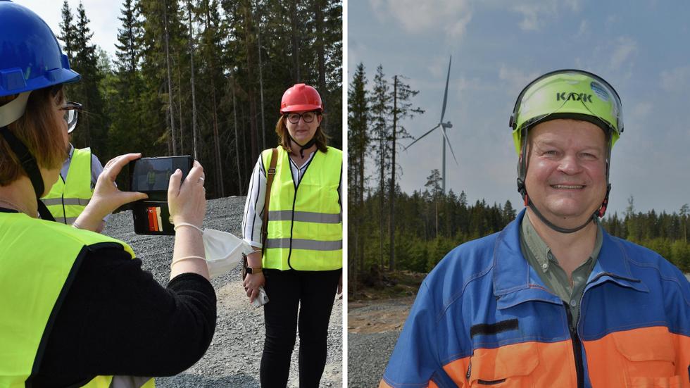 Det bjöds på en guidad tur i vindkraftsparken, bland andra med platschefen med Rainer Härkäniemi