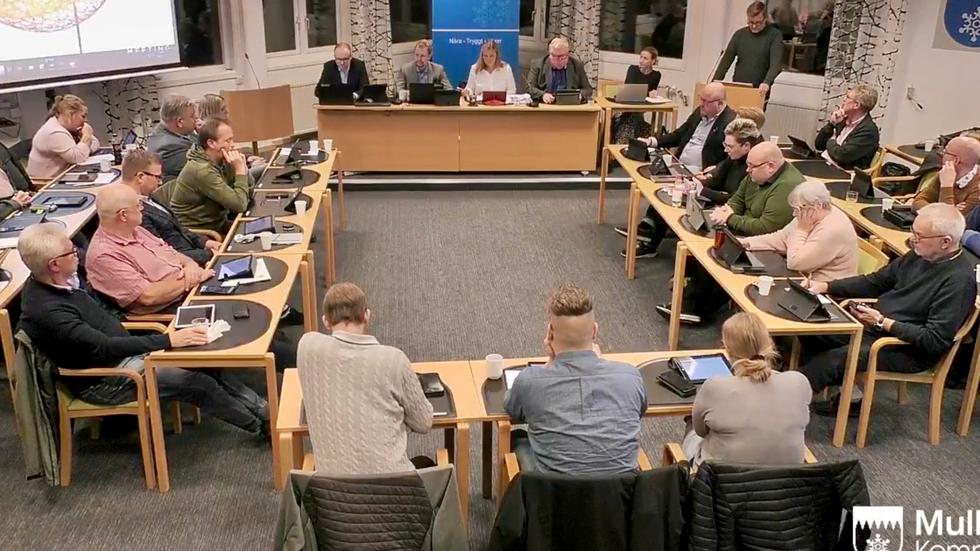Kommunfullmäktige i Mullsjö godkände på tisdagskvällen att VA-taxan höjs nästa år med 18 procent. Bild: Skärmavbild.