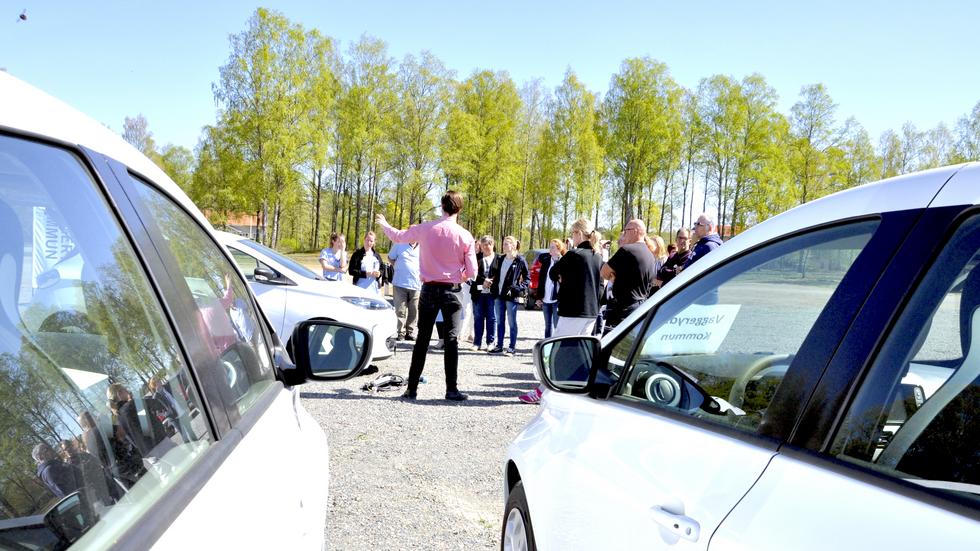 En stor andel, 16 stycken, av de elbilar som levererades vid en ceremoni på Slätten i Skillingaryd var av modellen Renault Zoe 