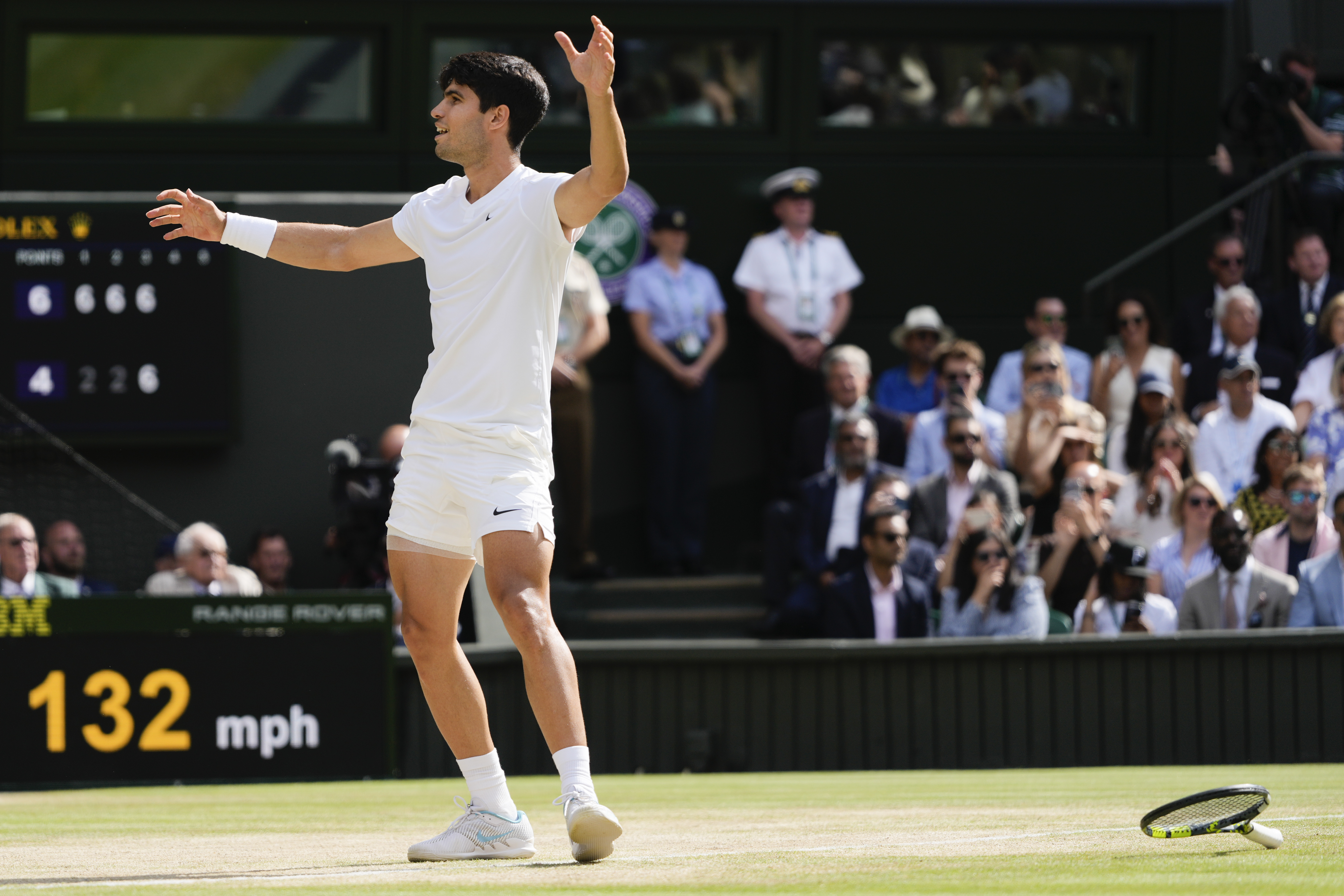 Carlos Alcaraz vann Wimbledon för andra året i rad.