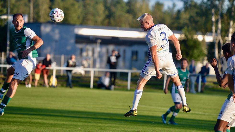 Anton Åkerhag gjorde WIK:s 3–0-mål. Bilden är från en tidigare match. 