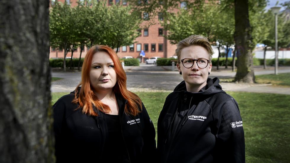 Alexandra Ahlstedt och Elin Söderlund i
Fältgruppen inom Jönköpings kommun vittnar om en kraftig ökning  av e-cigaretter bland yngre tonåringar.
