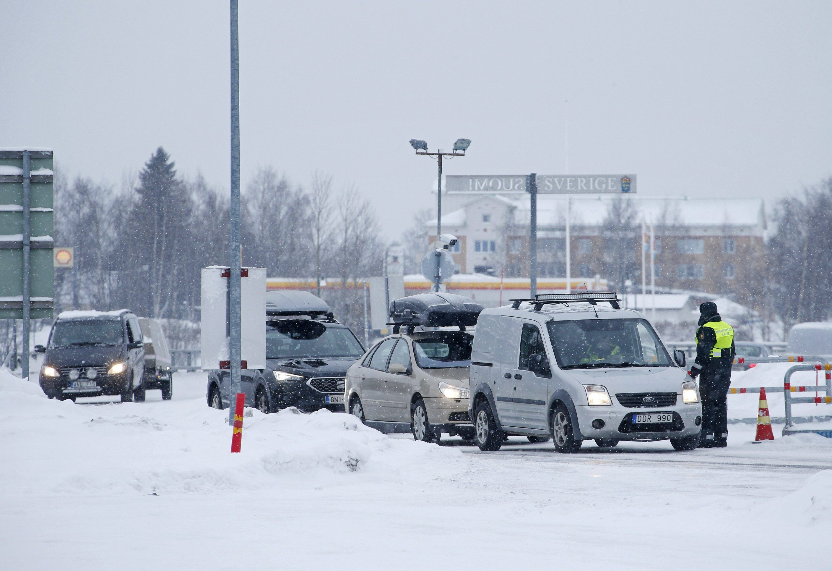 Skärpta Restriktioner I Gränstrafiken – Detta Gäller Nu För Inresa Till ...