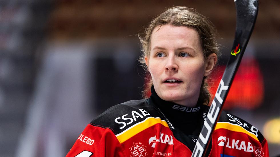 Nicoline Söndergaard Jensen, här i Luleås dress, är klar för HV71 nästa säsong. Foto: Simon Eliasson, Bildbyrån.