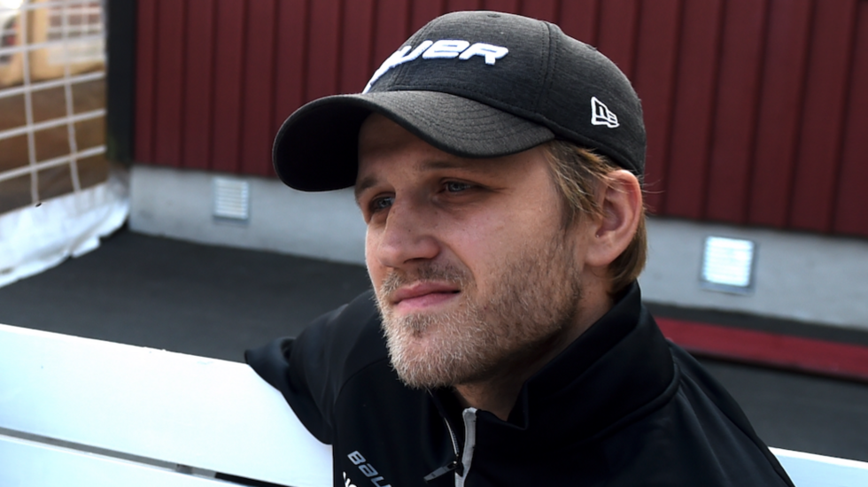 Jesper Thörnberg har ännu inte fattat något beslut om var han ska spela under kommande hockeysäsong. 