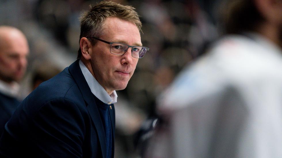 Johan Åkerman uppges vara aktuell för en comeback i HV71. Den här gången i en tränarroll.