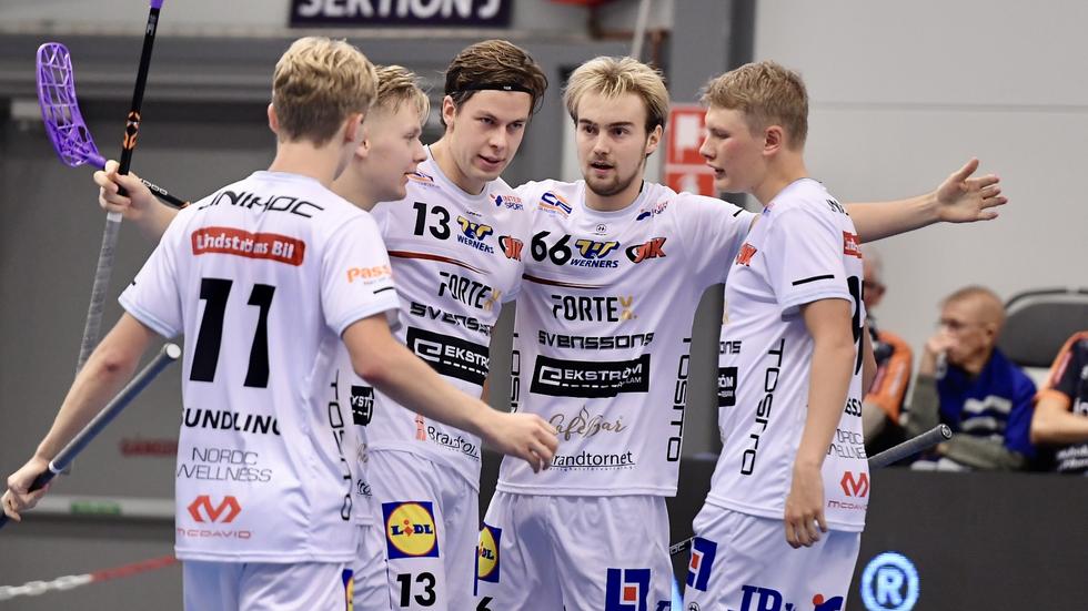 JIK vinner med 2–0 i matcher mot Mullsjö och är därmed vidare till kvartsfinal i svenska cupen.
