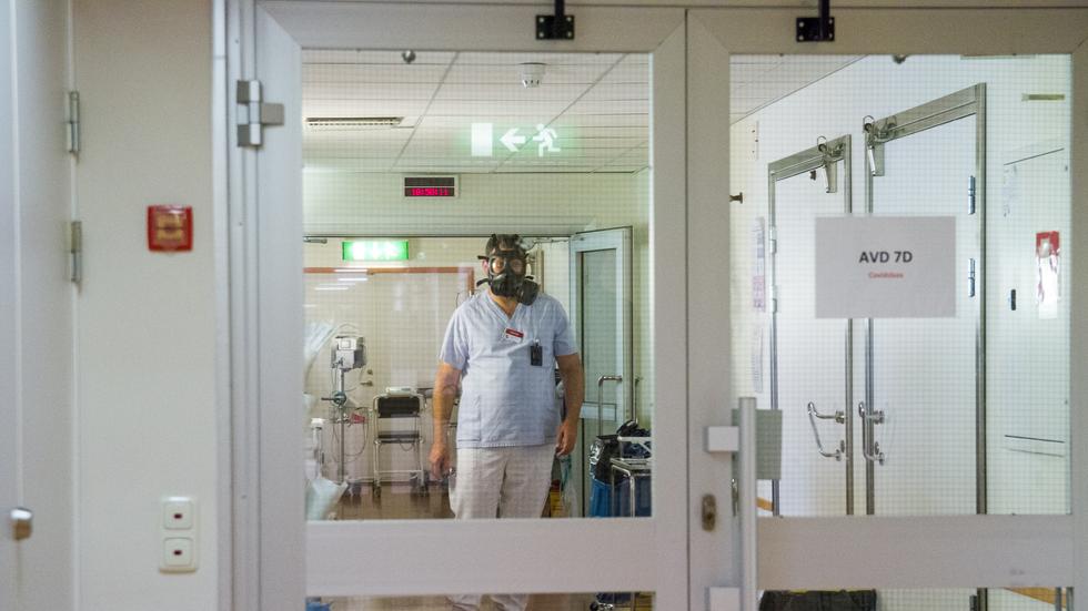 Det läggs in allt fler coronapatienter. Region Jönköping rapporterar under tisdagen att 70 personer vårdas, varav fyra får intensivvård.