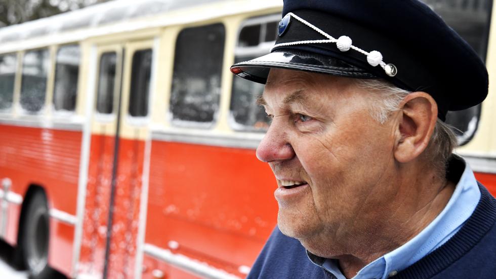 Magnus Knutsson, för många känd som "Buss-Magnus" har avlidit 76 år gammal. FOTO: Yvonne Teiffel.