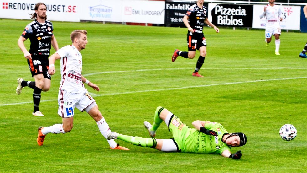 Assyriska spelar mot IFK Värnamo på lördag.