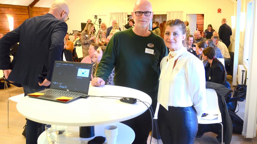 En lärdom av projektet är att många vuxna behöver stöd för att lyckas med studier. Peter Hansson är rektor för vuxenutbildningen i Vaggeryds kommun, medan Maria Skenegård har varit projektledare för ”Jobbspår för alla”.