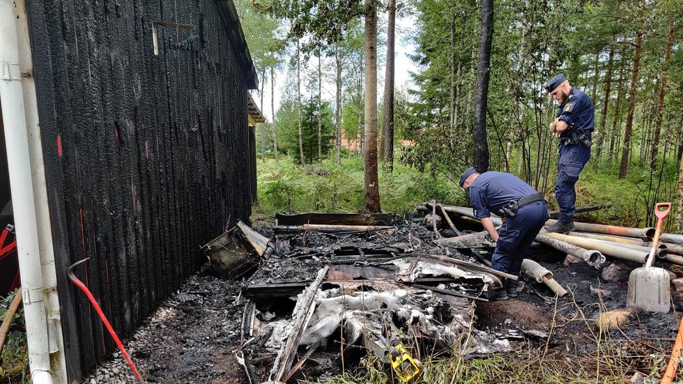 En husvagn fattade eld vid MSOK-stugan 17 juli.