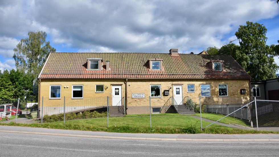 Bullerbyns förskola i Mullsjö ska rivas, för att ge plats åt Mullsjös nya vårdcentrum.