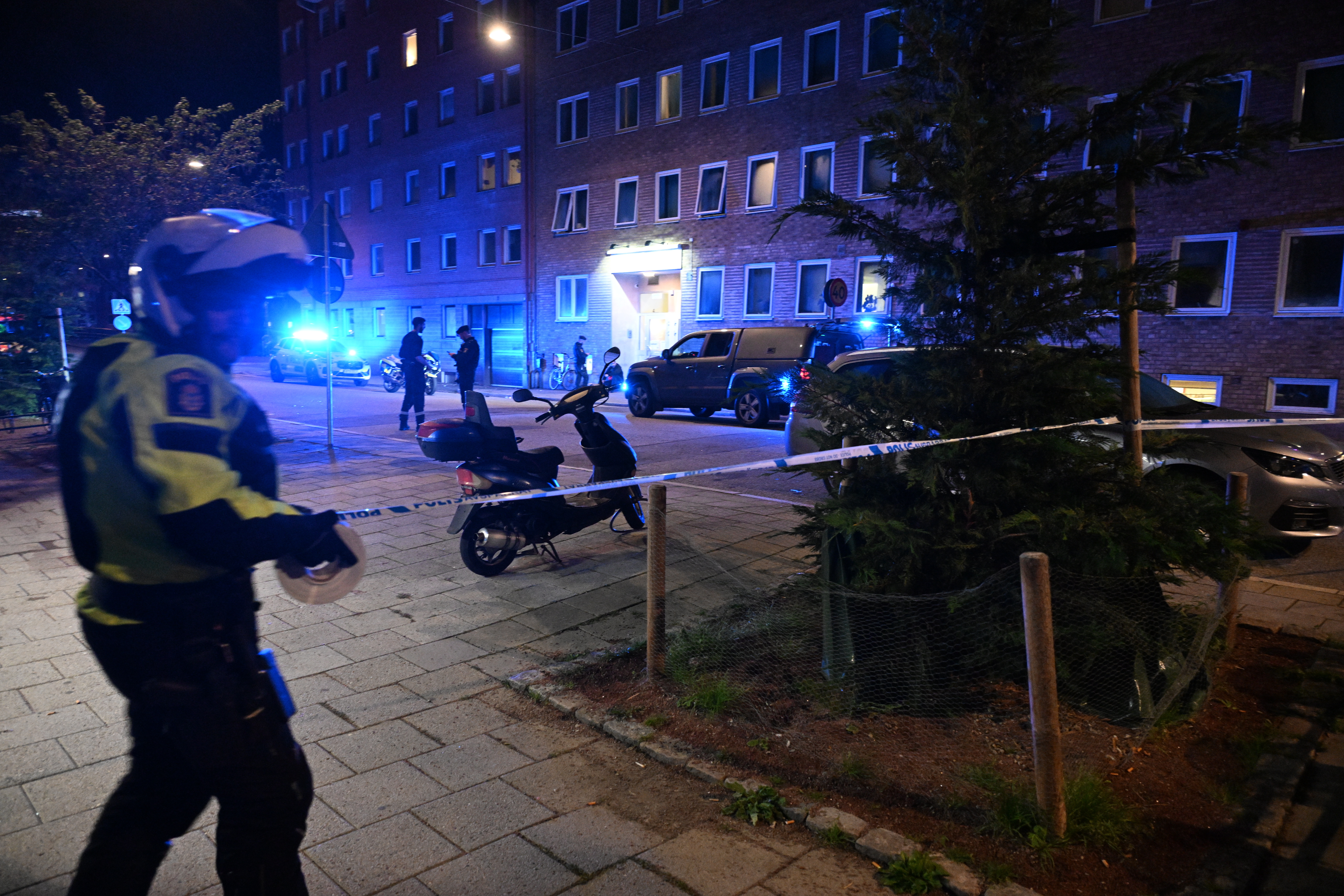 Blodigt Knivdrama I Centrala Malmö – 27-årig Man Gripen För Mordförsök ...