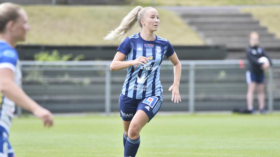 Jonna Ståhl, med Egnahems BK som moderklubb, vände förra säsongen hem till Husqvarna FF i hopp om att kunna kicka igång karriären igen. Men så har det inte blivit.