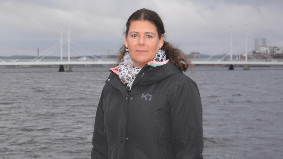 Annica Magnusson, vattensamordnare, klargör att Munksjöns vatten inte är så dåligt som ryktet säger. 