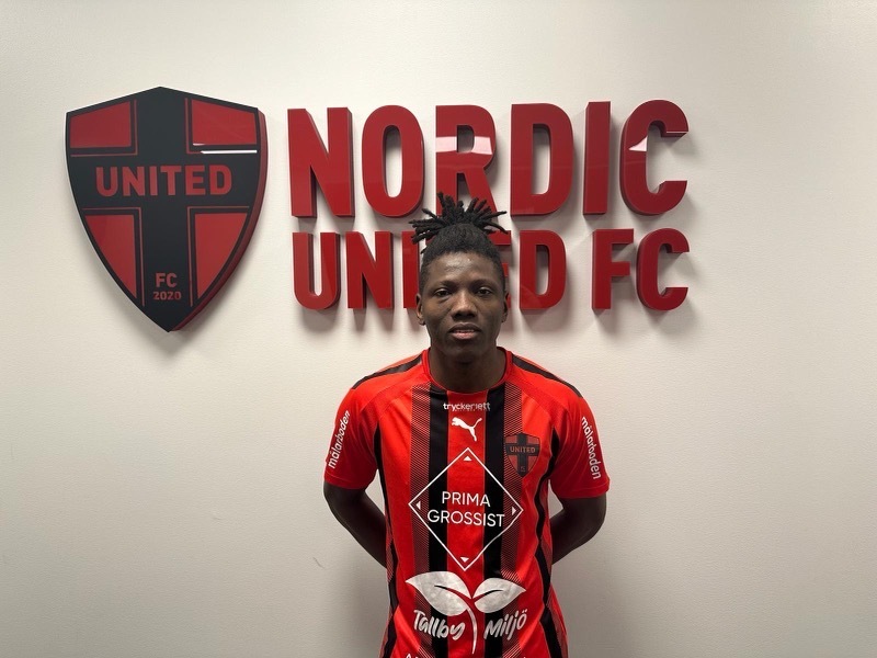 Amadou Camara, 23, är klar för United.