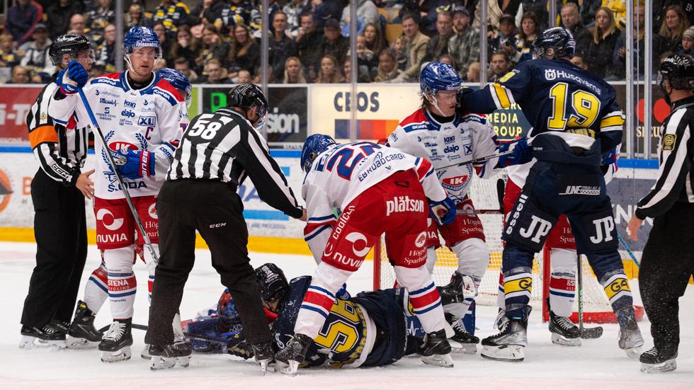 HV71 mötte Oskarshamn och det var det sistnämnda laget som gick segrande ur Smålandsstriden i Husqvarna Garden. Foto: David Wreland/Bildbyrån