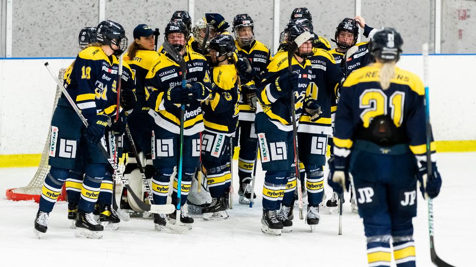 På måndagskvällen kliver HV71:s SDHL-lag in i SM-slutspelet 2022. Foto: Axel Boberg/Bildbyrån