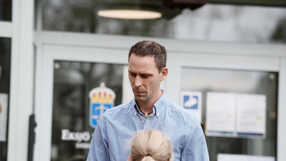 Göran Björkman var under tisdagen på plats i Eksjö tingsrätt då rättegången om mordbranden i Anneberg startade.