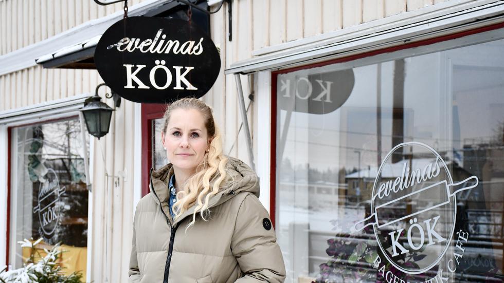 Evelina Borneling har drivit bageriet och kafét ”Evelinas kök” i sju år. Nu har hon beslutat sig för att stänga. 
