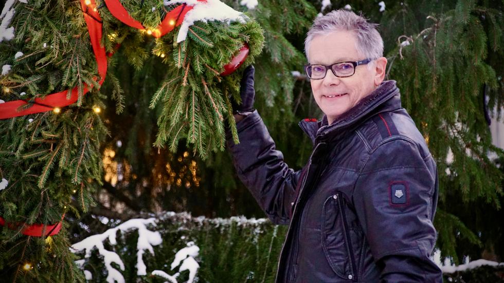 Karl-Fredrik Anner, ordförande i Lions i Habos Julgranskommitté, är nöjd över resultatet i årets ”julgranskrig”.