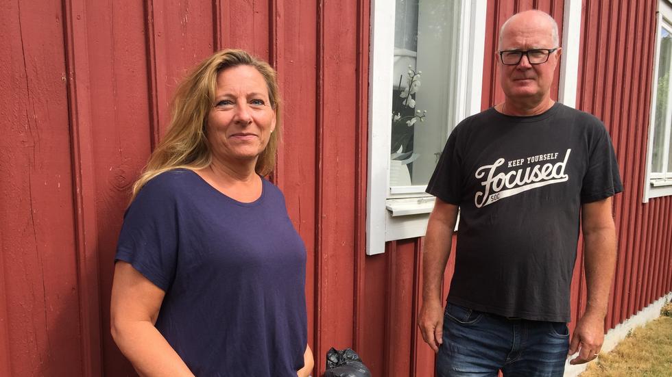 Bostadsrepresentanterna, Katarina Prien och Urban Wikander, vars villatomter på Mariebo i Jönköping är förorenade av klorerade lösningsmedel.