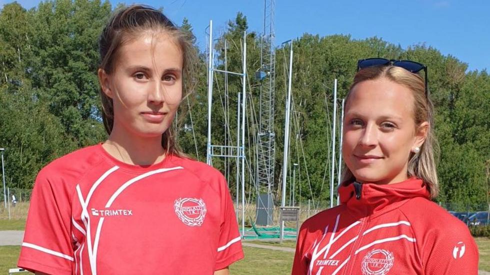 Hovslätts Johanna Bülow och Ella Axén tog varsin bronspeng under JSM-helgen. Foto: Privat