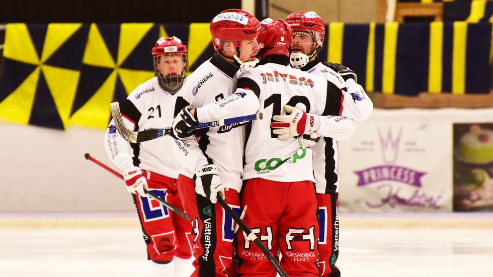 Ett effektivt Jönköping Bandy vann för andra gången på bara några dagar mot Nässjö IF. Den här gången skrevs segersiffrorna till 5-4.