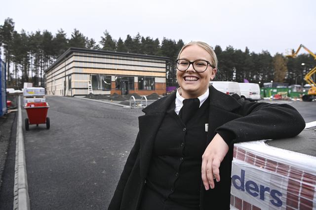 Clara Svanström, 21, från Skillingaryd blir restaurangchef för den nya McDonalds-satsningen på Torsvik.