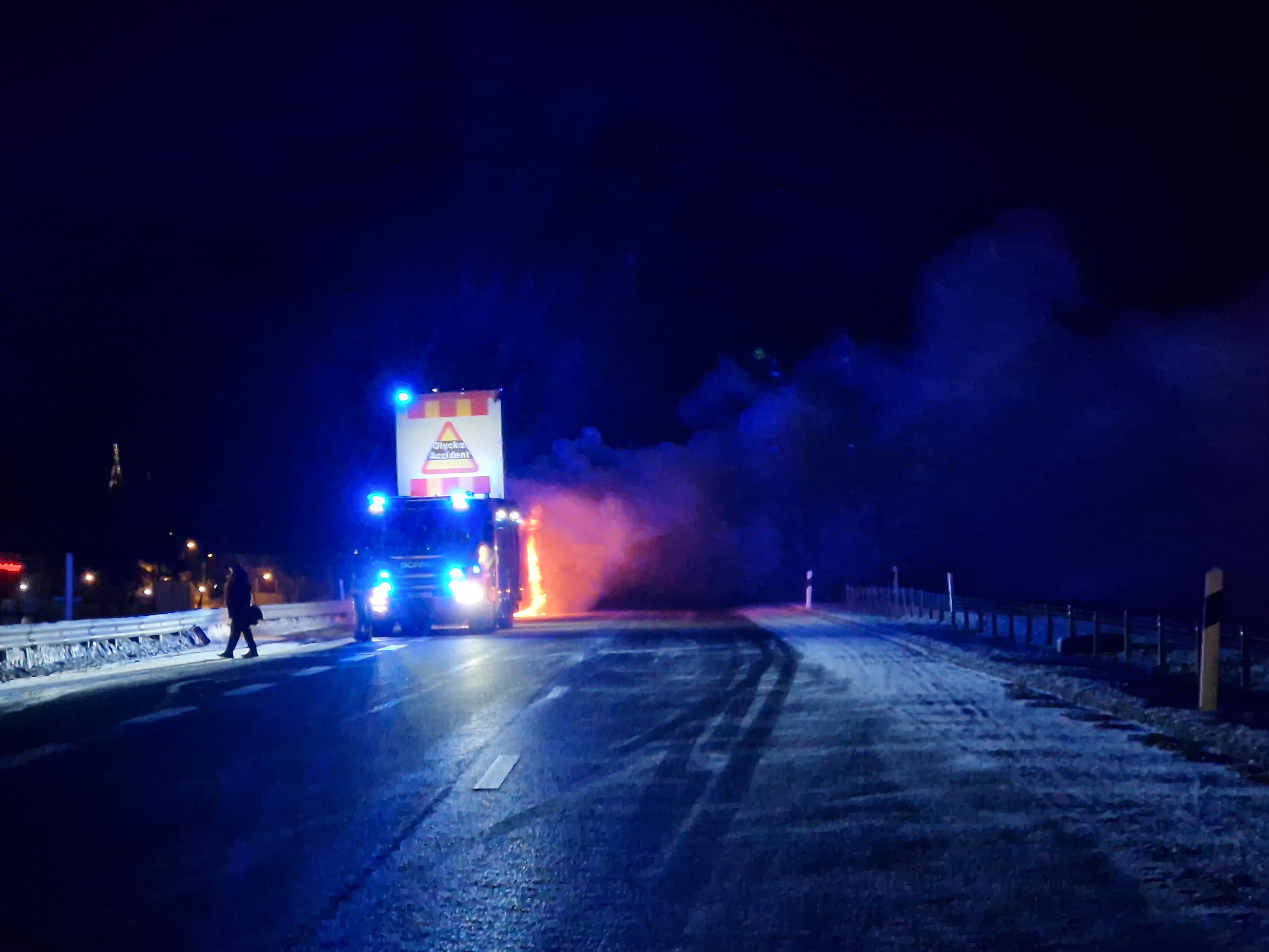 Buss totalförstörd i brand – Sundsvalls Tidning