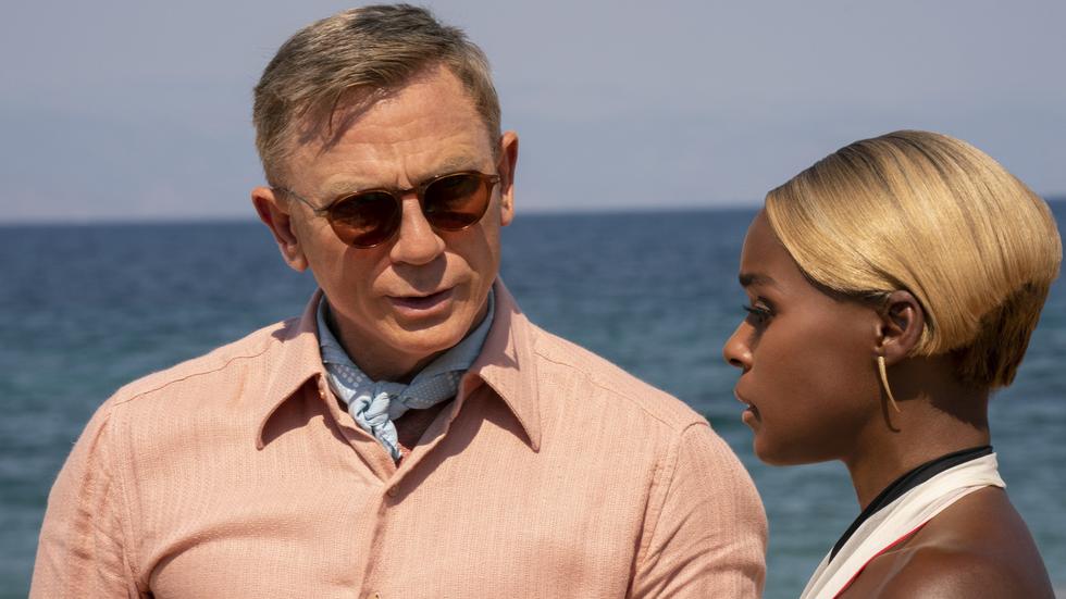 Daniel Craig och Janelle Monáe i "Glass onion: A knives out mystery" på Netflix. Pressbild. Foto: Netflix