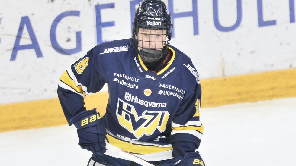Mira Markström sköt ett av målen när hennes HV71 förlorade med 2–4 hemma mot Luleå. 