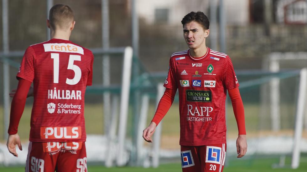 Gustav Sahlin lämnar Skövde AIK för Port FC i thailändska högstaligan.