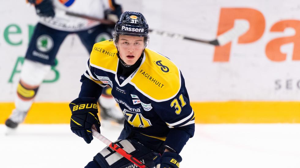 Oskar Olausson, som är uppvuxen i Tranås, ser ut att väljas relativt högt i den stundande NHL-draften. Bild: Carl Sandin/Bildbyrån