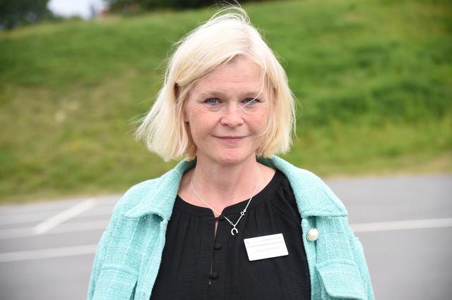 Kajsa Johansson, rektor på Österängsskolan, vill se kameraövervakning på skolan i framtiden: ”Vi ser ett stort behov av att övervaka skolgården för att komma till bukt med problemen”. 
