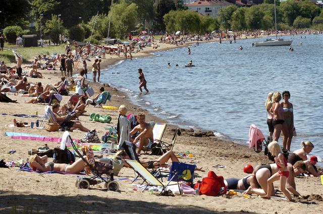 Med rådande rekommendationer från Folkhälsomyndigheten tror Jönköpings kommun att många kommer spendera semestern på hemmaplan.