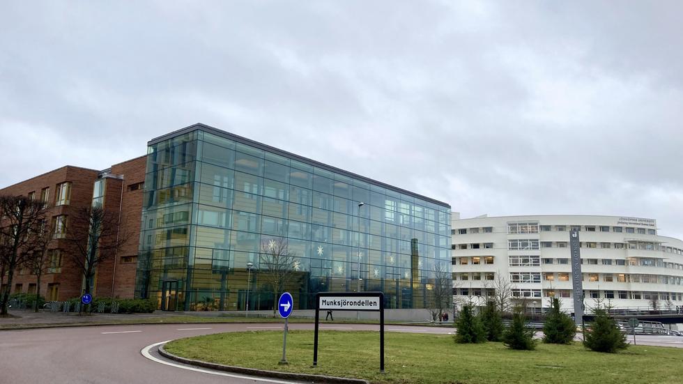Jönköping University, JU, i Jönköping. I förgrunden Högskolan för lärande och kommunikation (HLK)