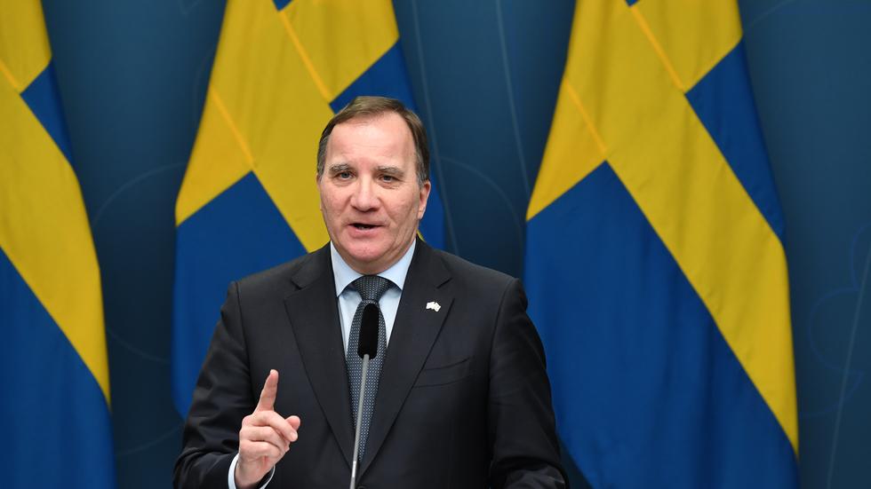 Statsminister Stefan Löfven vid en pressträff efter att riksdagen under fredagen antagit en tillfällig pandemilag. Foto: Fredrik Sandberg/TT