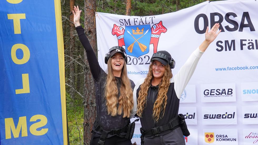 Maria och Josefin Liljeqvist, Huskvarna pistolskytteklubb tog en fjärdeplacering i damlag i SM fältskytte.