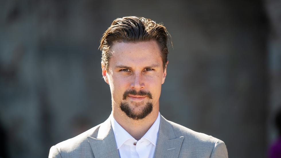 Erik Karlsson fanns inte bland de nominerade i de olika kategorierna på Idrottsgalan. Men nu står det klart att han finns bland de nominerade till Jerringpriset efter sin monstersäsong 2022/23.