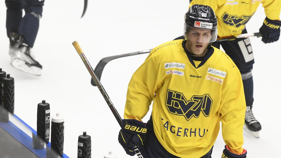 Jesper Thörnberg har spelat 20 matcher för HC Dalen under pågående säsong, och gjort 26 poäng (12+14).