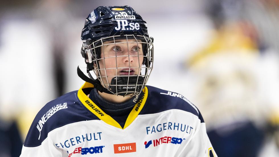 Linnea Andersson lämnar HV71.